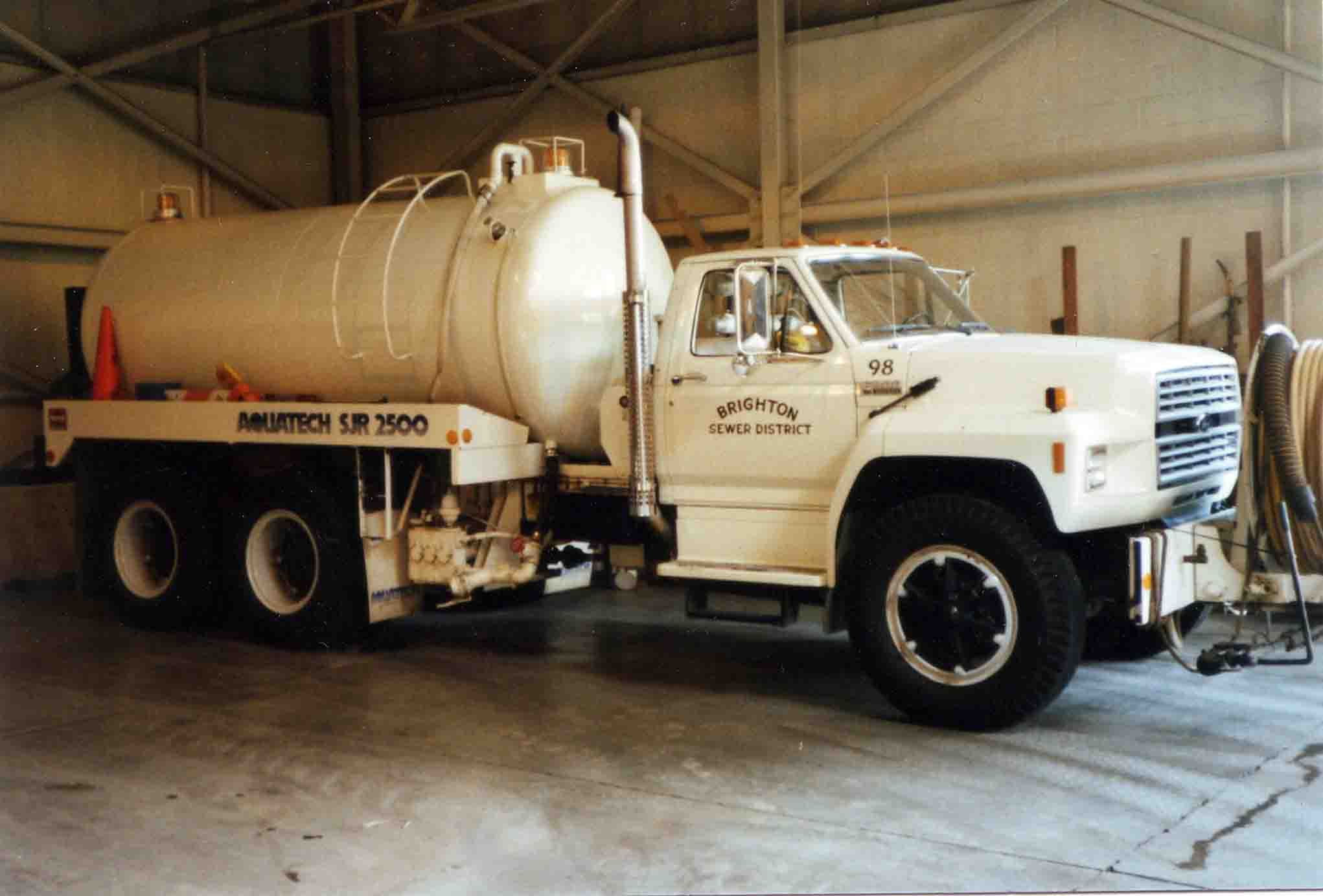 1987 Aquatech Ford Flusher2